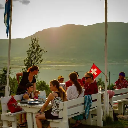Sandnes Fjord Camping, Storslett, Nordreisa, Troms Apartman