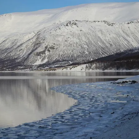 Sandnes Fjord Camping, Storslett, Nordreisa, Troms *